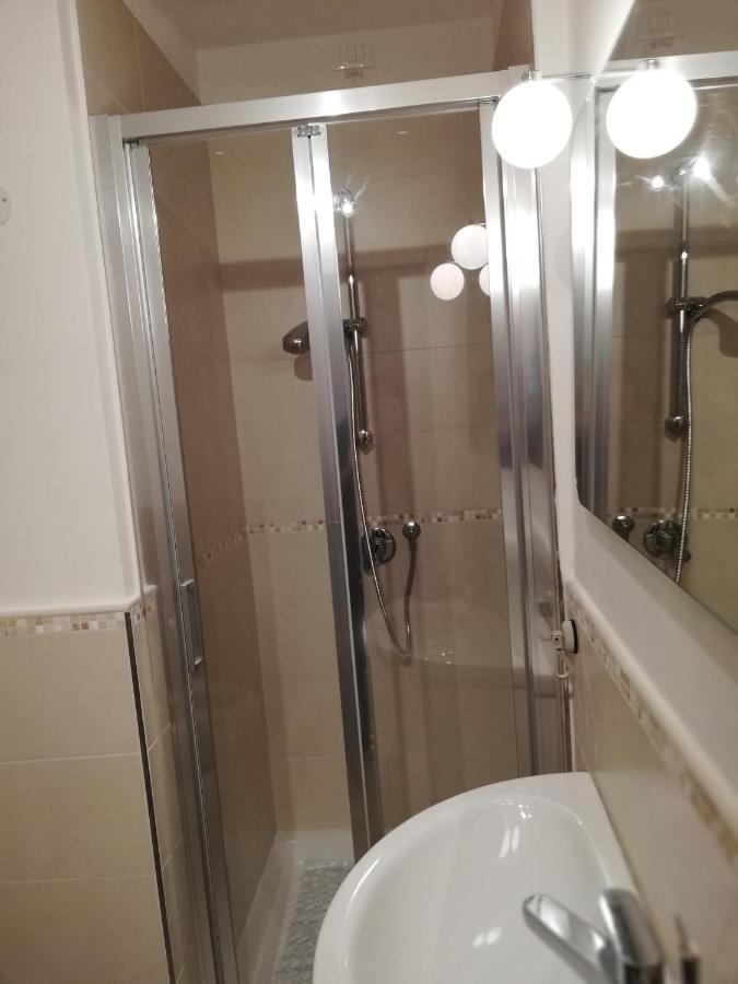 La Piazzetta In Centro Apartment La Spezia Bagian luar foto