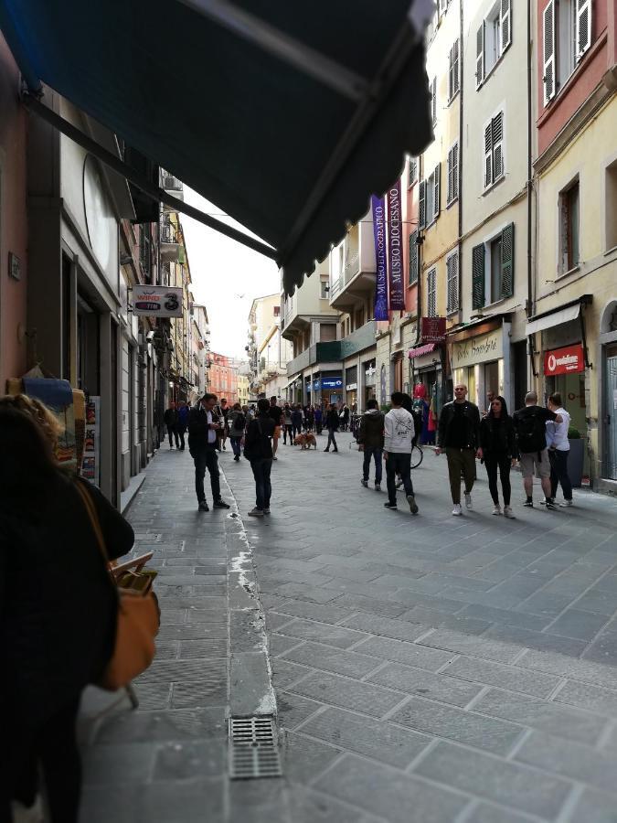 La Piazzetta In Centro Apartment La Spezia Bagian luar foto