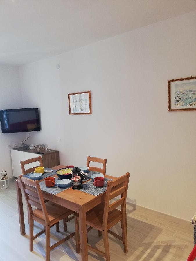 La Piazzetta In Centro Apartment La Spezia Bagian luar foto